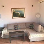 Lotus Sea View 公寓 里科索翁
