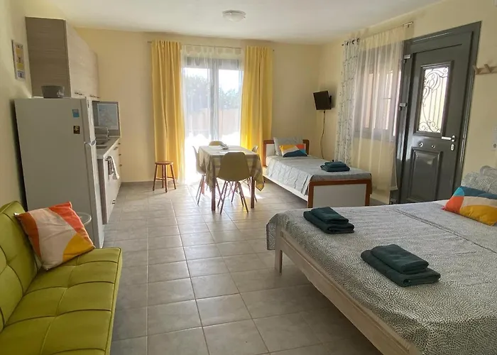 Lotus Sea View Apartment