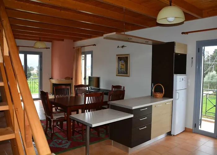 Lotus Sea View Apartment *