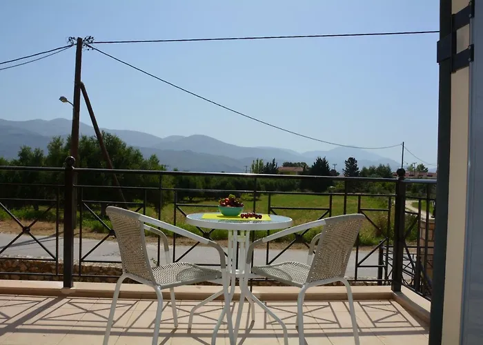 Lotus Sea View Apartment