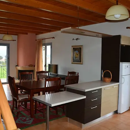 Lotus Sea View Apartment *